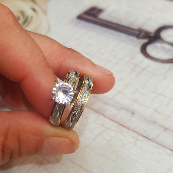 ♡Set Of Rings♡ - Picture 3 of 7